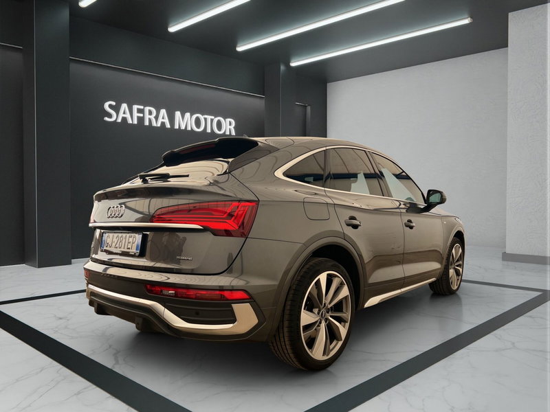 Audi Q5 Sportback usata a Cosenza (7)