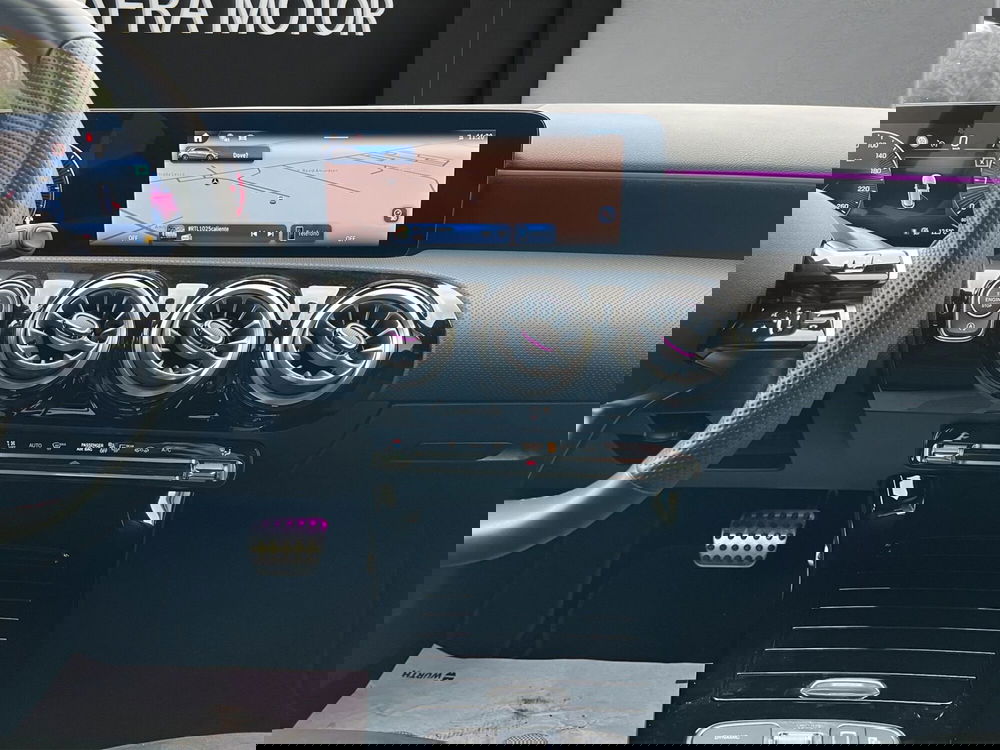 Mercedes-Benz Classe A usata a Cosenza (16)