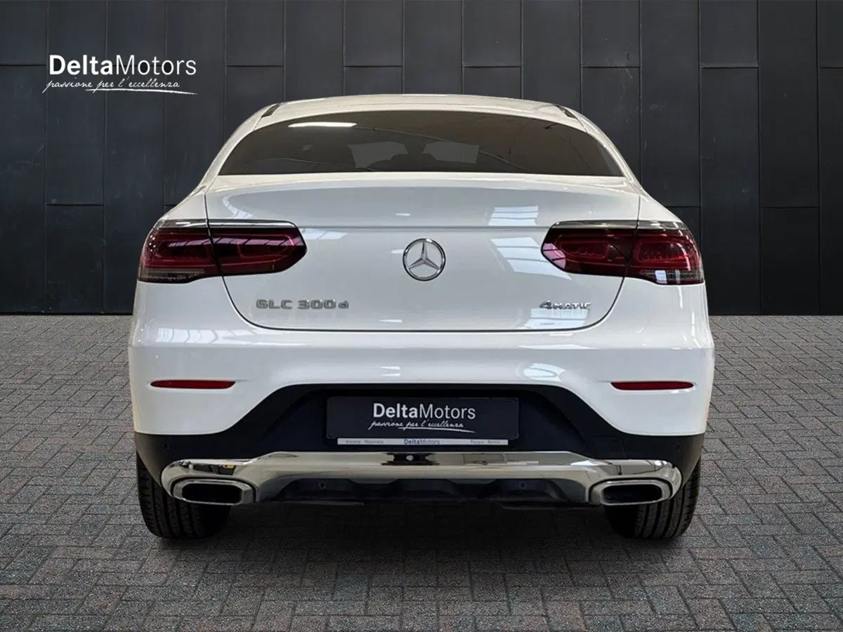 Mercedes-Benz GLC Coupé usata a Macerata (4)