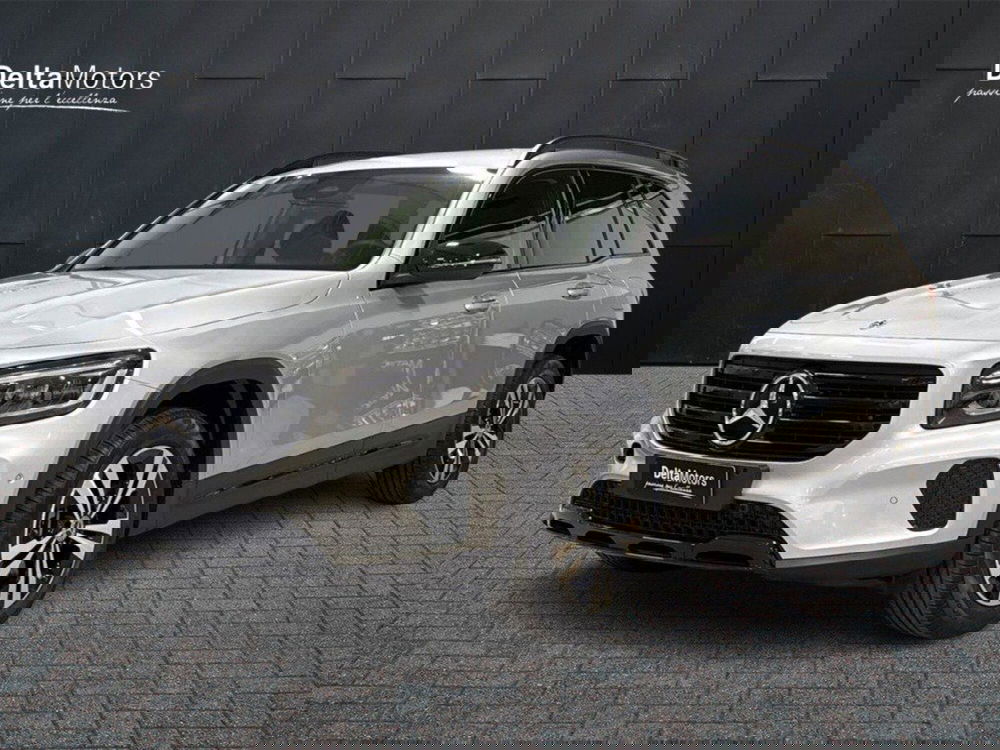 Mercedes-Benz GLB nuova a Macerata