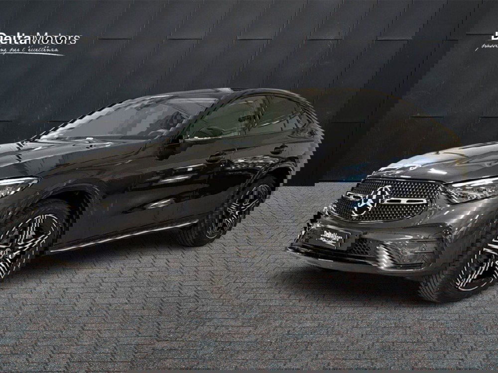 Mercedes-Benz GLC SUV nuova a Macerata