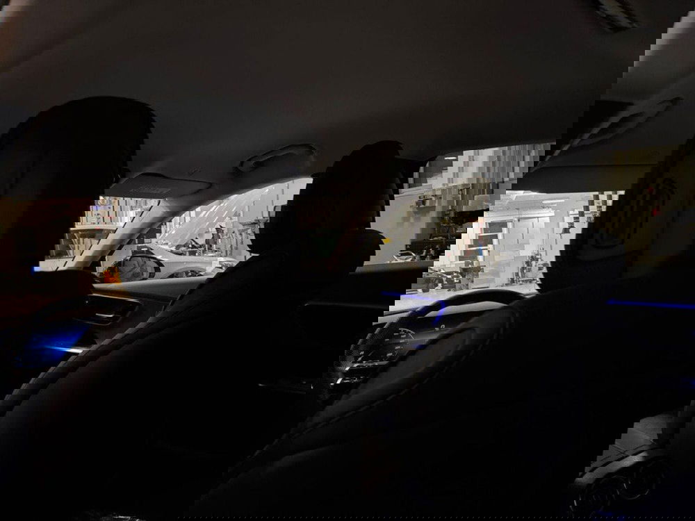 Mercedes-Benz GLC SUV nuova a Macerata (18)