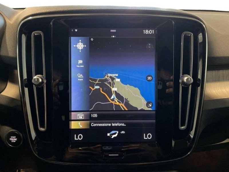 Volvo XC40 usata a Macerata (13)
