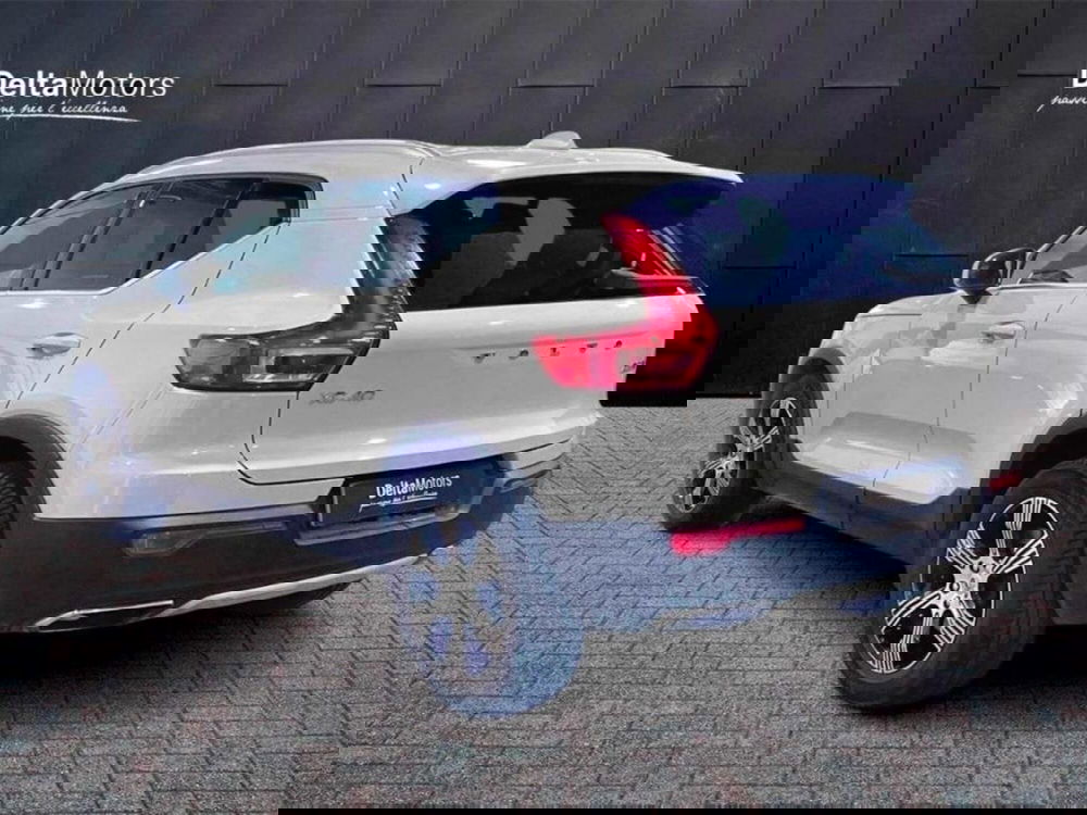 Volvo XC40 usata a Macerata (3)