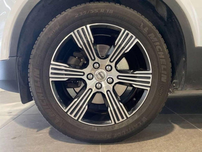 Volvo XC40 usata a Macerata (6)