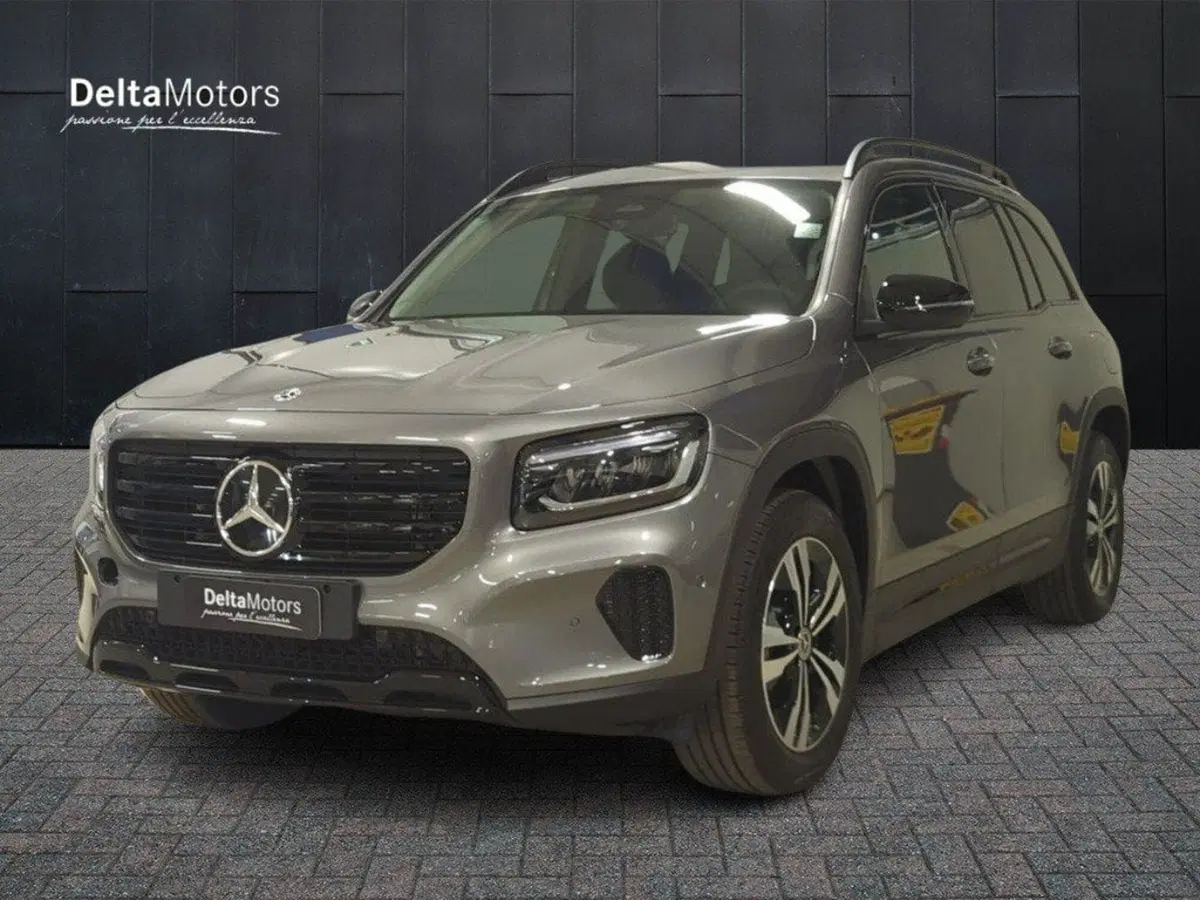 Mercedes-Benz GLB nuova a Macerata