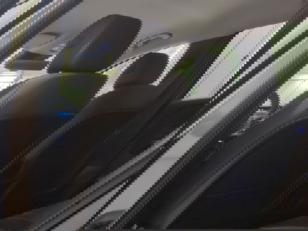 Mercedes-Benz GLB nuova a Macerata (18)