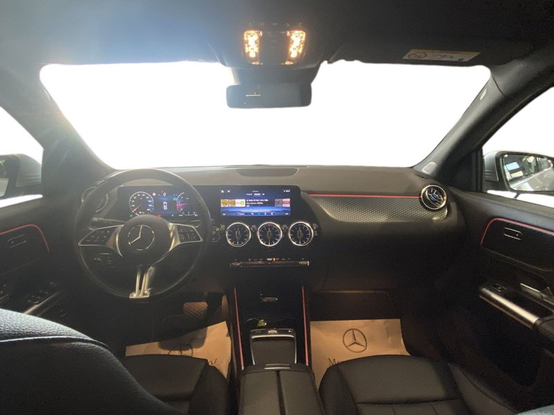 Mercedes-Benz GLA SUV usata a Napoli (12)