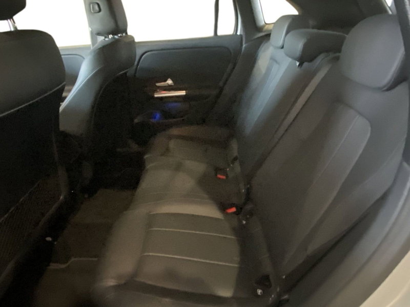 Mercedes-Benz GLA SUV usata a Napoli (14)