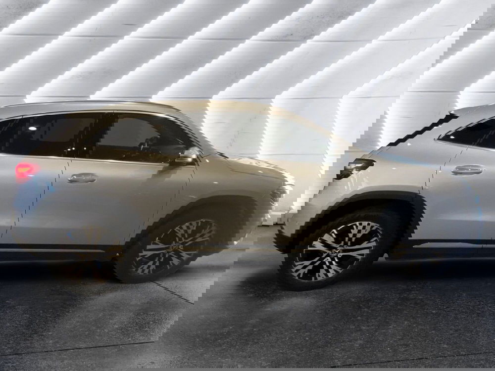 Mercedes-Benz GLA SUV usata a Napoli (4)