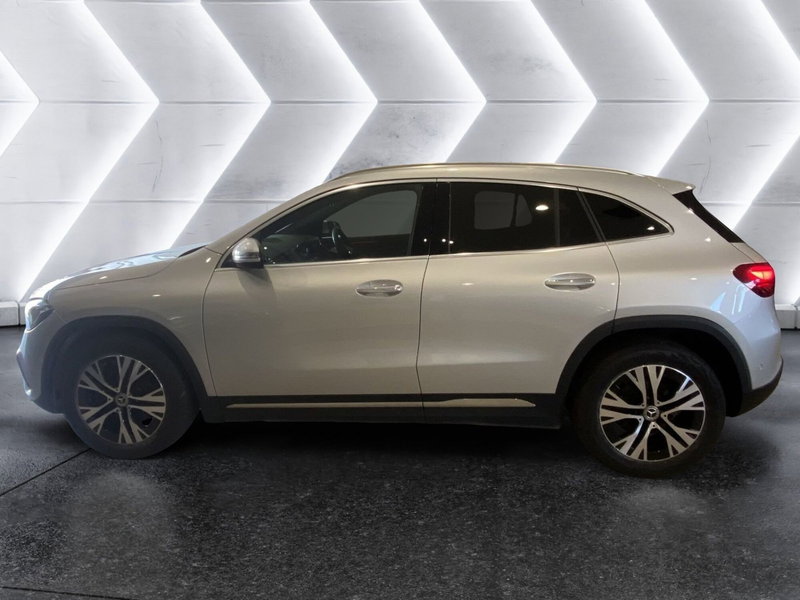 Mercedes-Benz GLA SUV usata a Napoli (5)