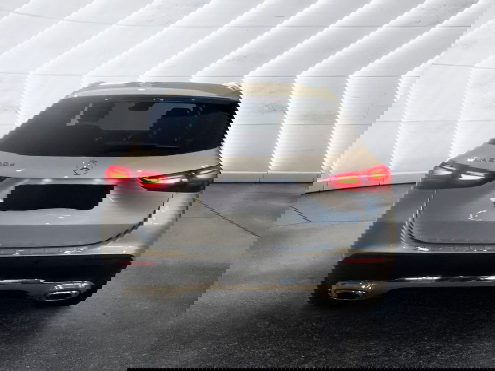 Mercedes-Benz GLA SUV usata a Napoli (8)