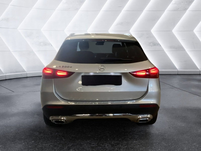 Mercedes-Benz GLA SUV usata a Napoli (8)