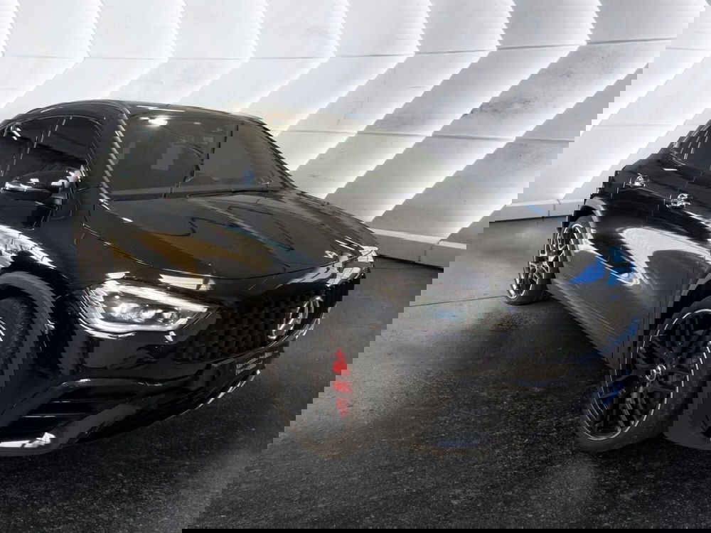 Mercedes-Benz GLA SUV usata a Napoli (3)