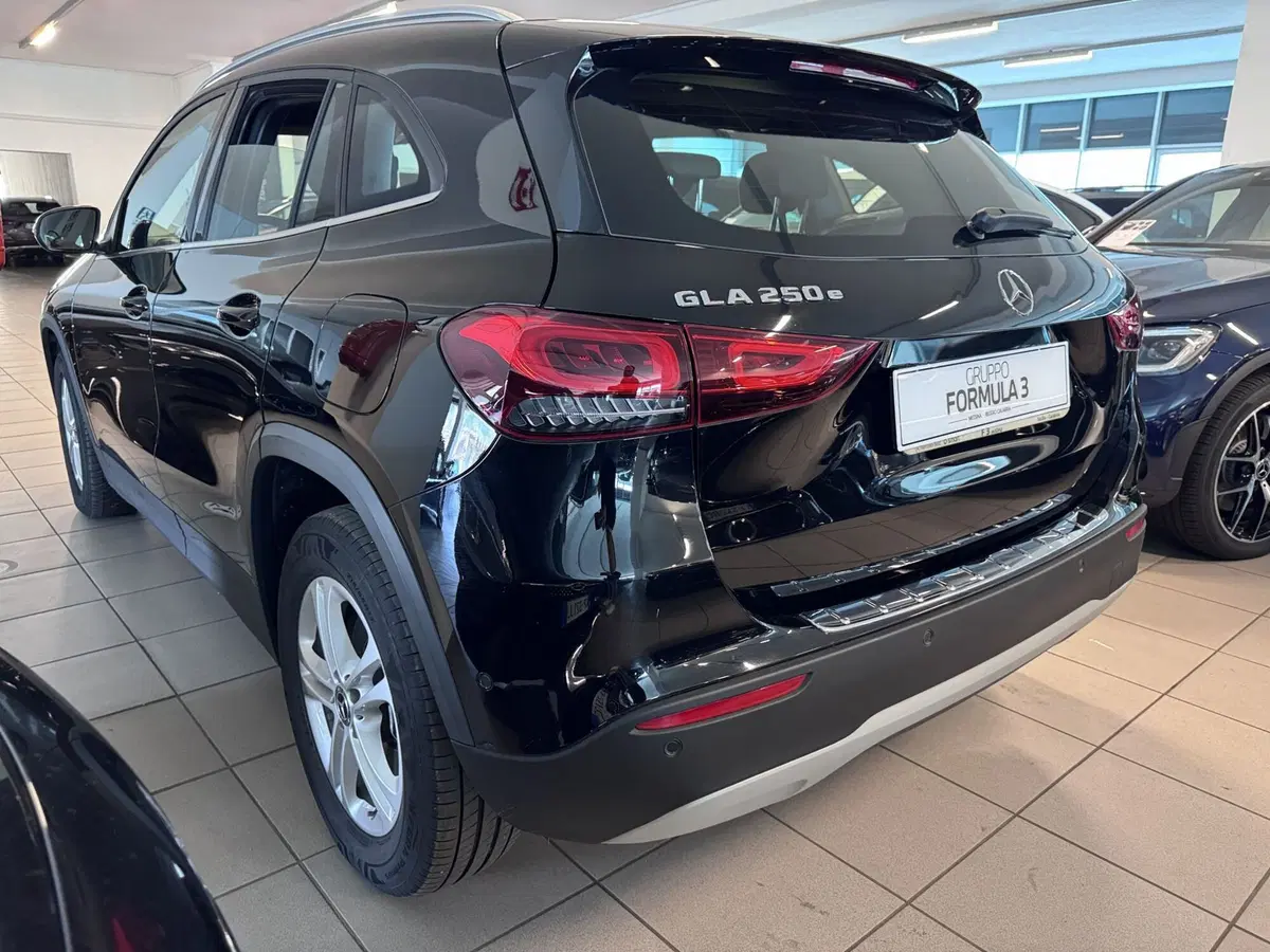 Mercedes-Benz GLA SUV usata a Messina (4)