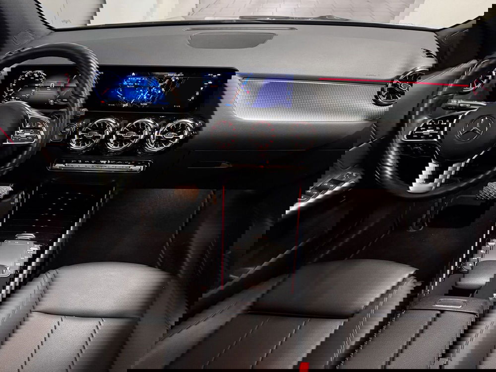 Mercedes-Benz EQA usata a Messina (11)