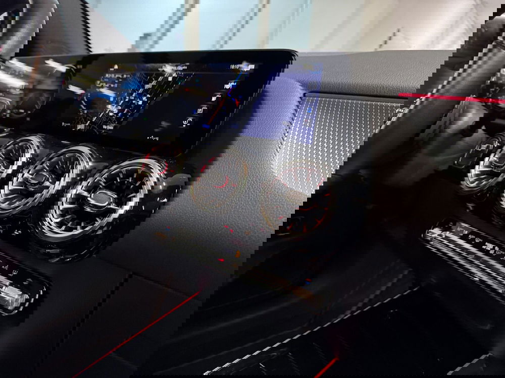 Mercedes-Benz EQA usata a Messina (13)