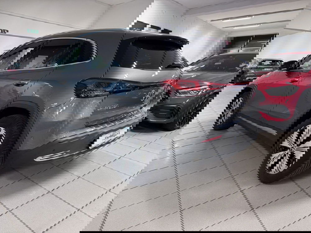 Mercedes-Benz EQA usata a Messina (4)