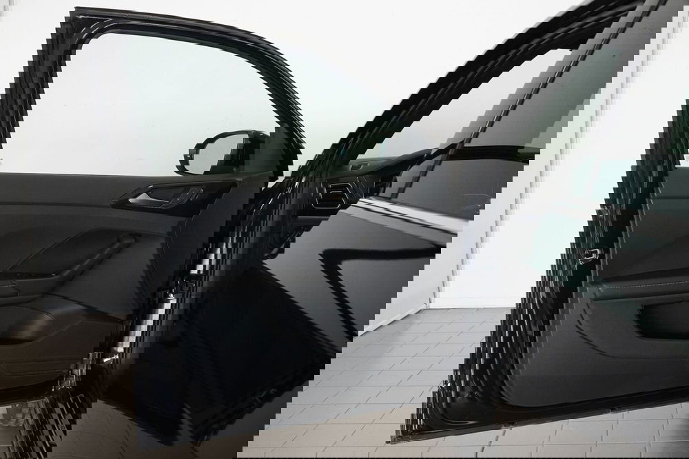 Volkswagen T-Cross usata a Perugia (13)