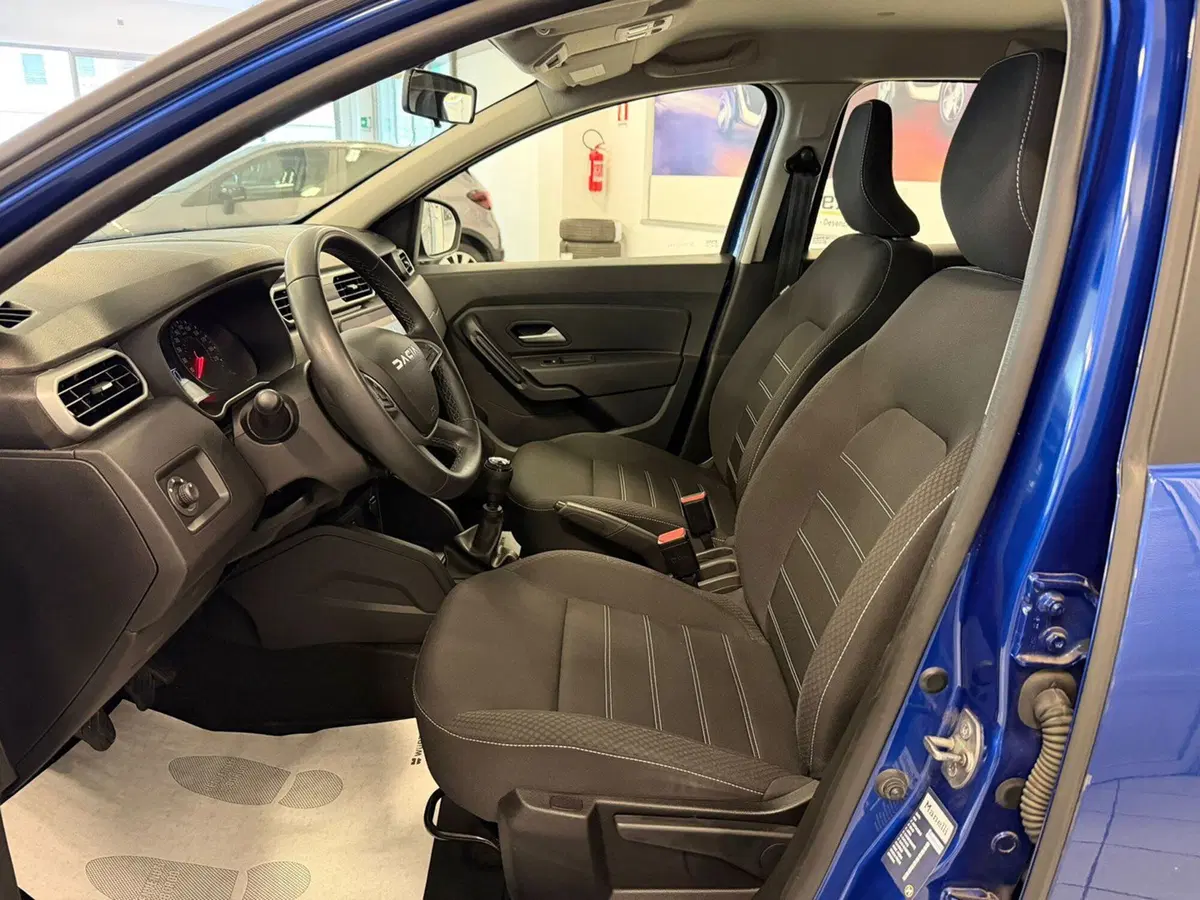 Dacia Duster usata a Brescia (13)