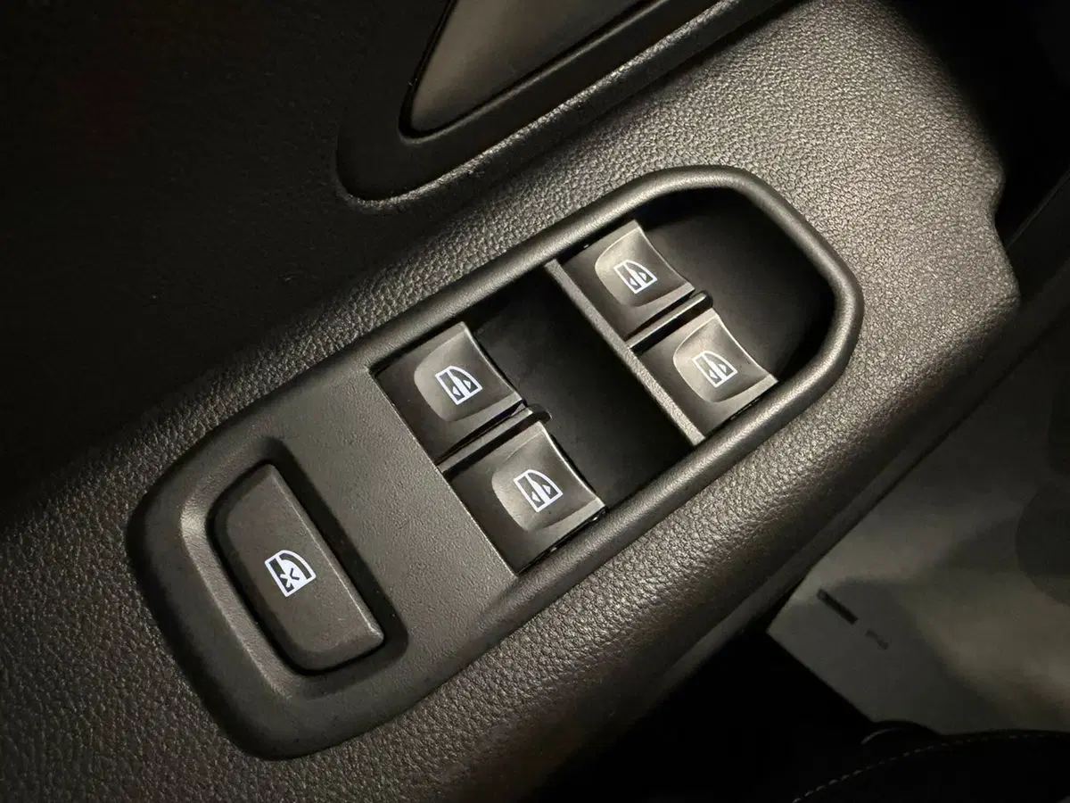 Dacia Duster usata a Brescia (18)