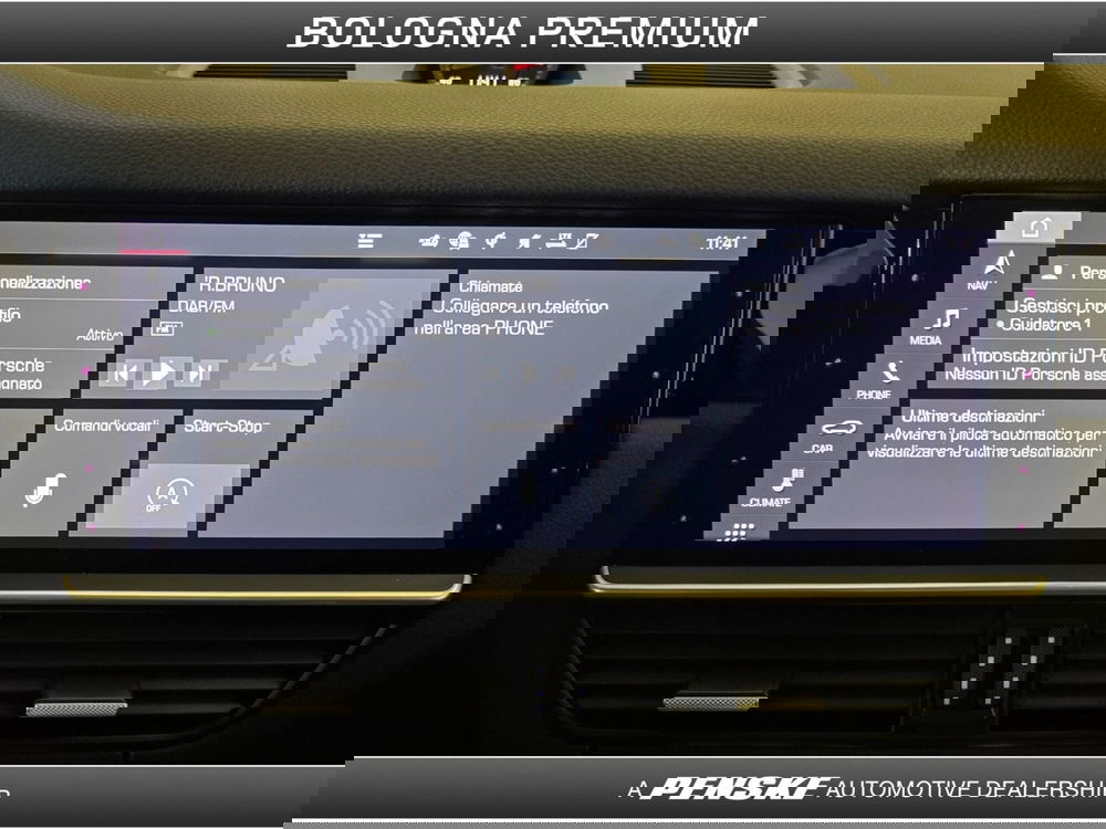 Porsche Cayenne usata a Bologna (13)