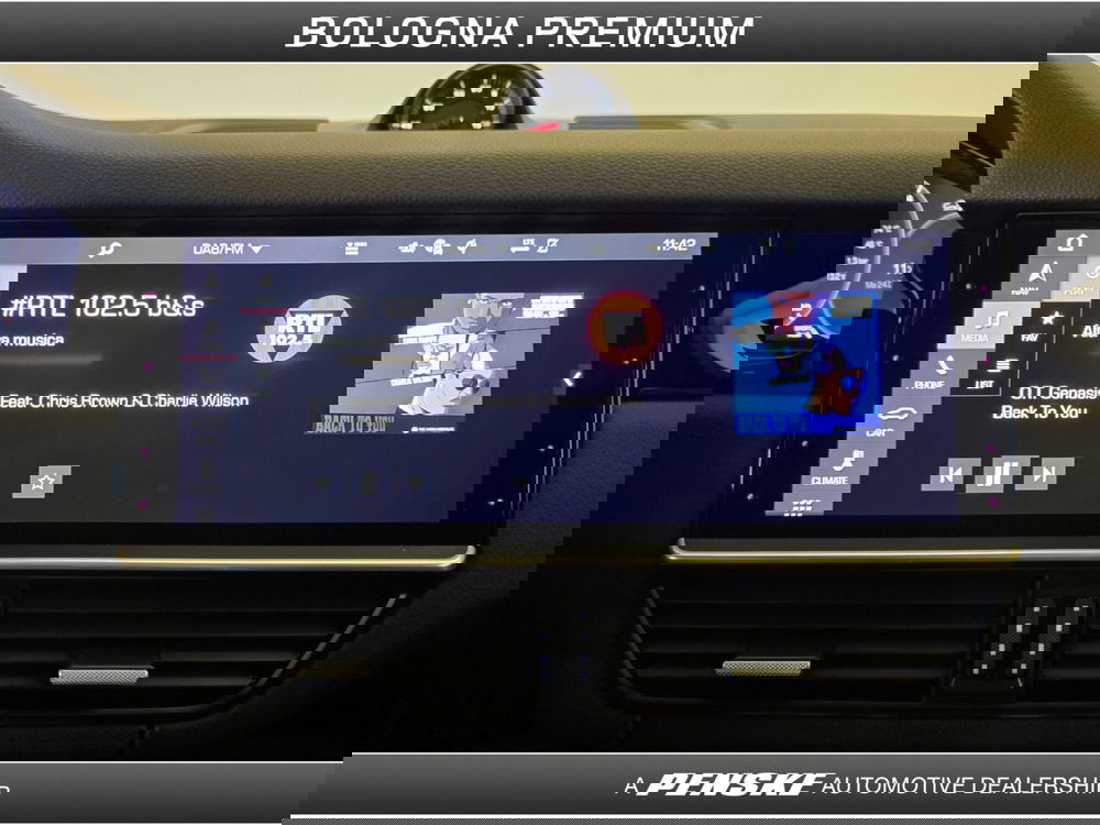 Porsche Cayenne usata a Bologna (15)