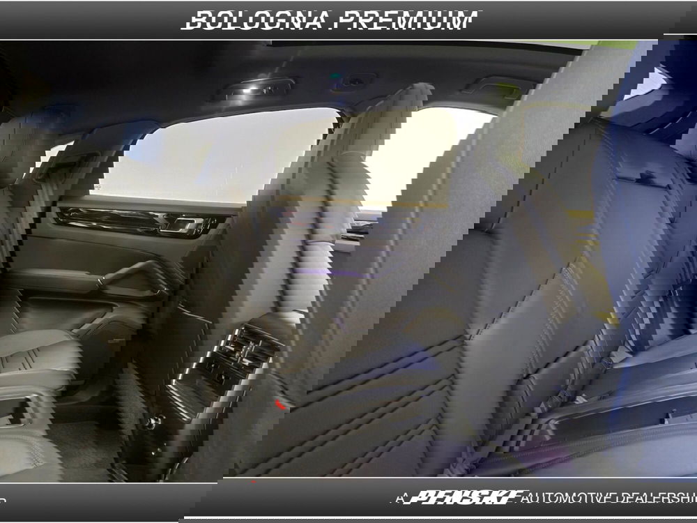 Porsche Cayenne usata a Bologna (5)