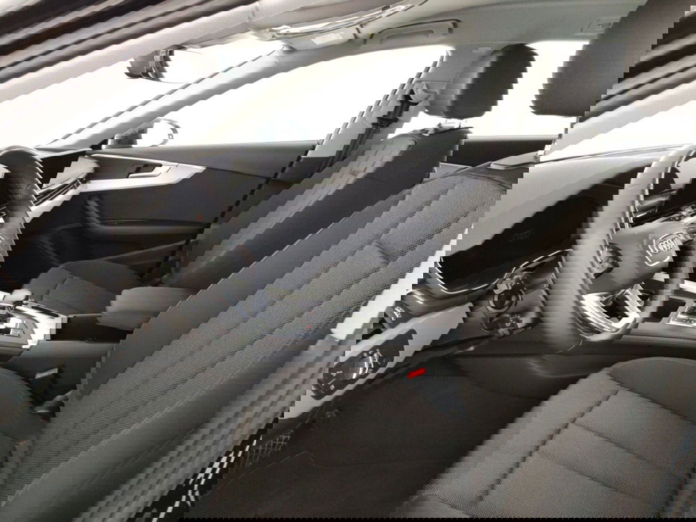 Audi A4 Avant usata a Massa-Carrara (6)