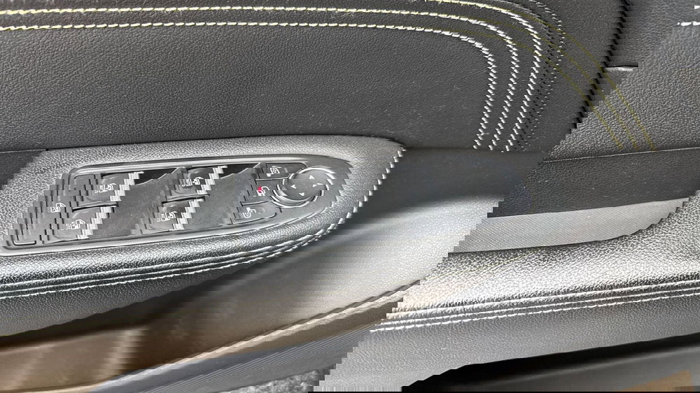 Renault Arkana usata a Treviso (19)