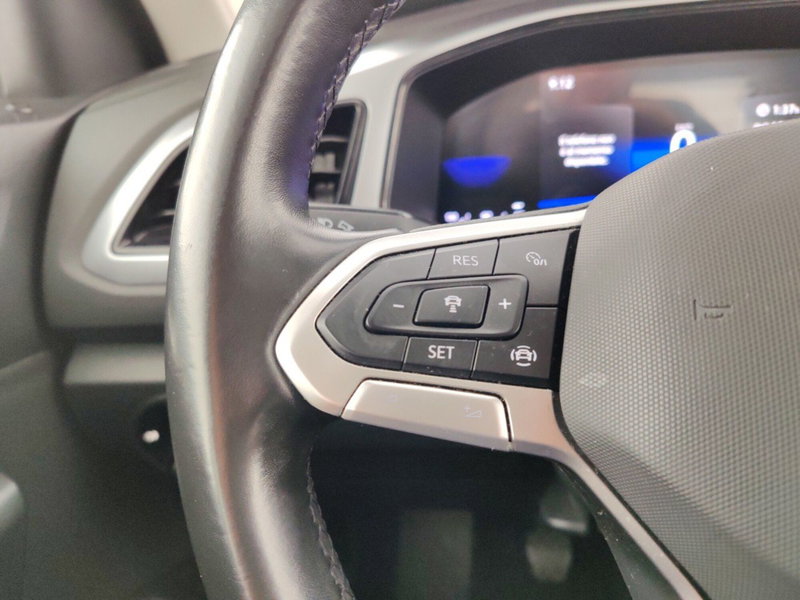 Volkswagen T-Roc usata a Massa-Carrara (12)