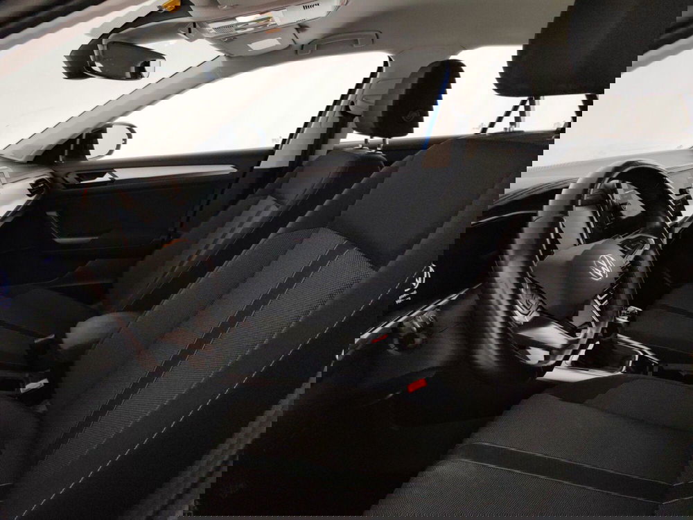 Volkswagen T-Roc usata a Massa-Carrara (6)