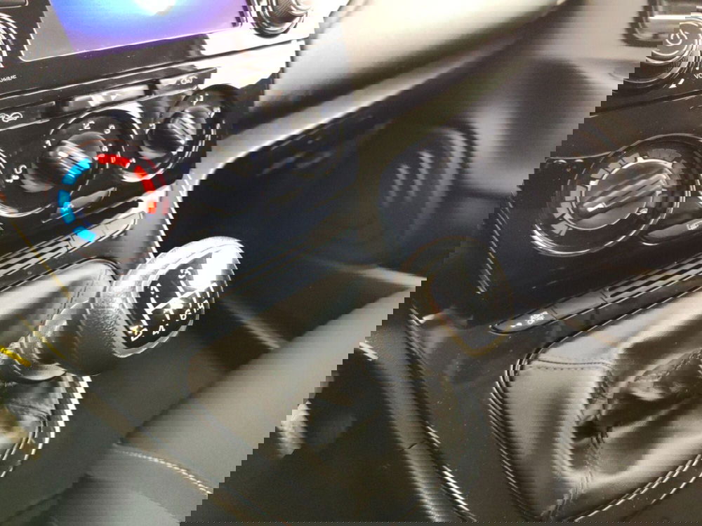 Lancia Ypsilon usata a Massa-Carrara (11)