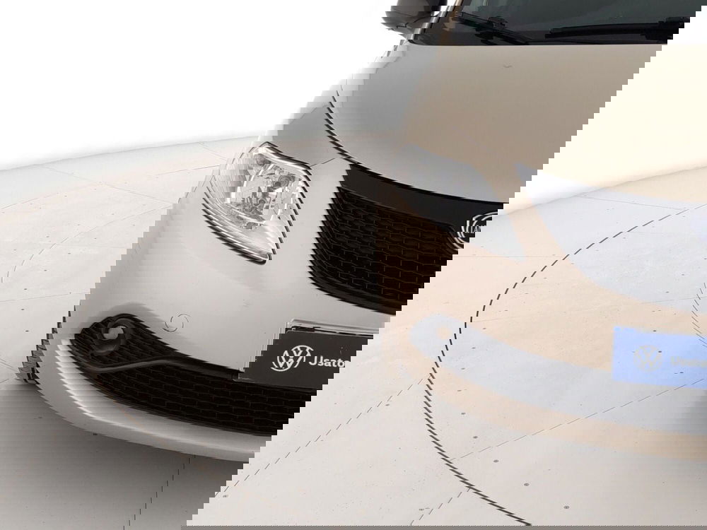 Lancia Ypsilon usata a Massa-Carrara (5)