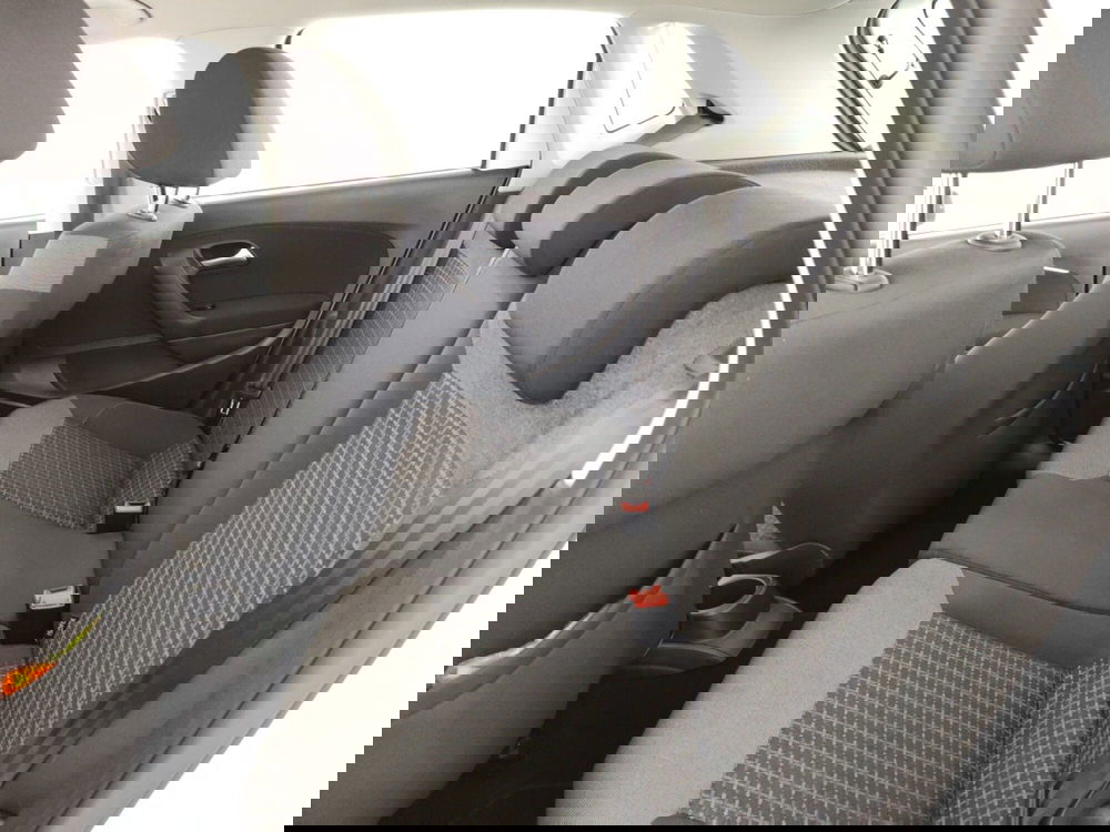 Volkswagen Polo usata a Massa-Carrara (10)