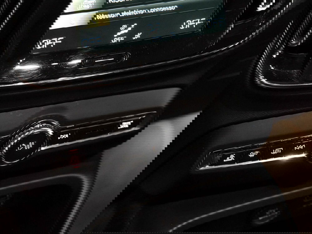 Volvo XC40 usata a Prato (13)