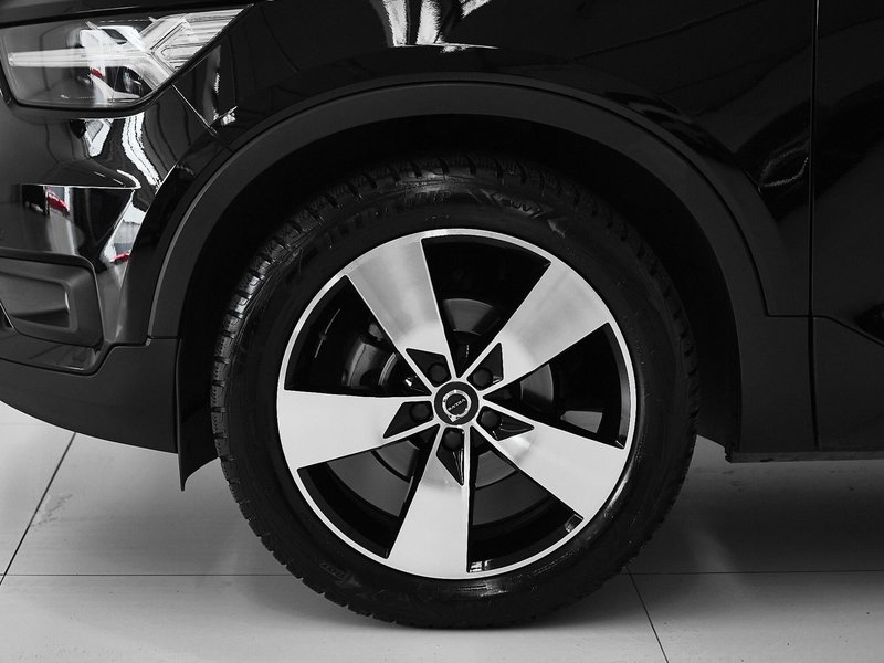 Volvo XC40 usata a Prato (3)