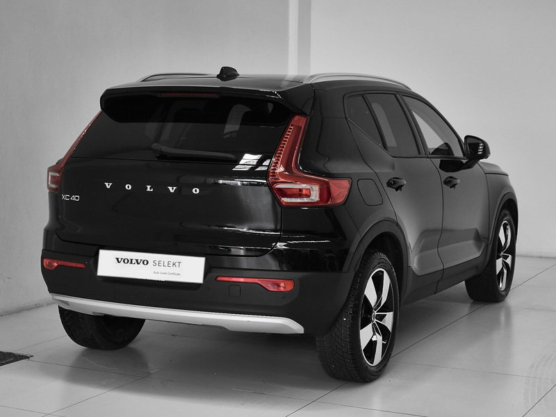 Volvo XC40 usata a Prato (4)