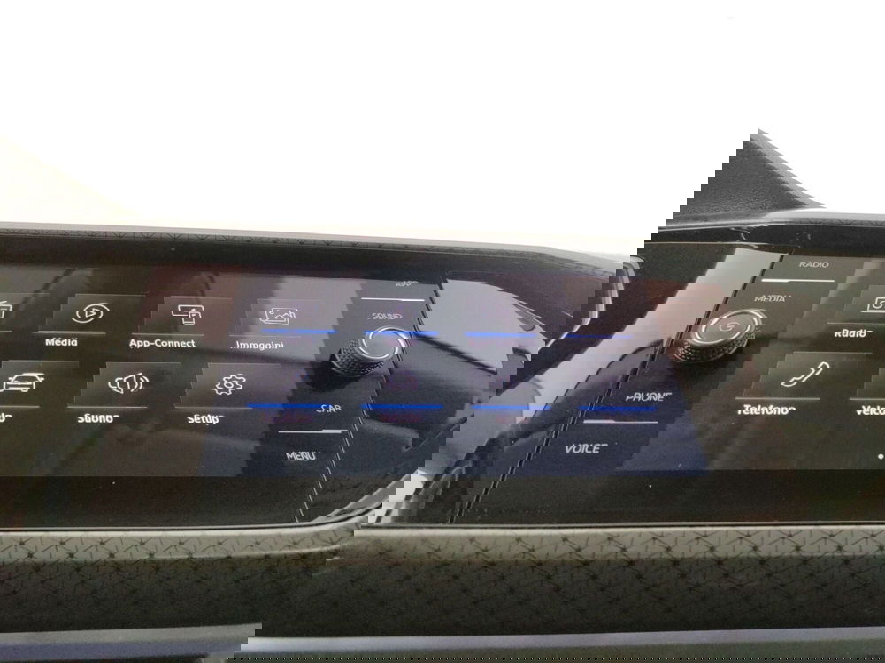 Volkswagen T-Cross usata a Napoli (15)