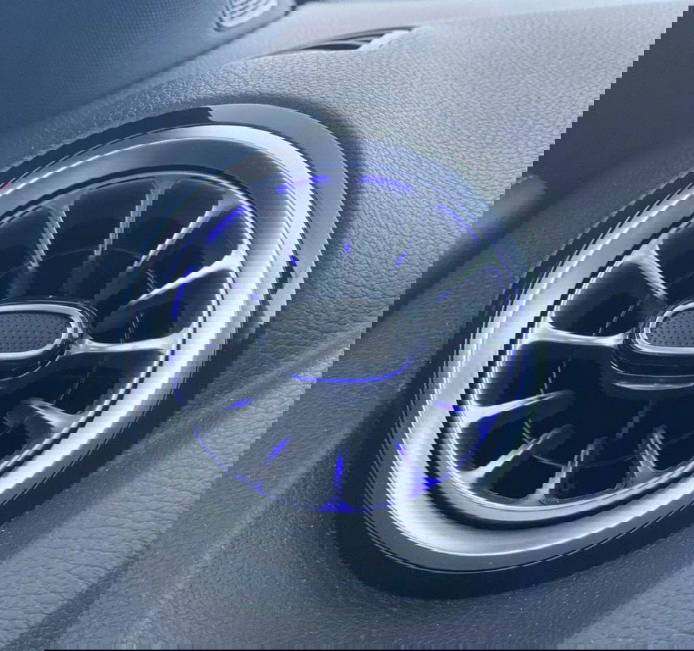 Mercedes-Benz GLA SUV usata a Perugia (14)