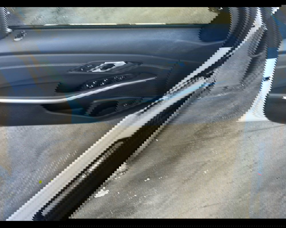 BMW Serie 3 Touring usata a Napoli (13)