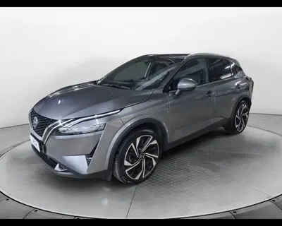Nissan Qashqai 1.3 mhev Tekna 2wd 158cv xtronic del 2024 usata a Teverola