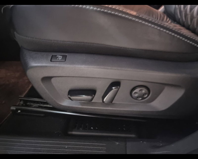 Nissan Qashqai usata a Caserta (18)