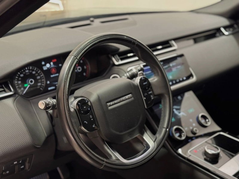 Land Rover Range Rover Velar usata a Savona (12)