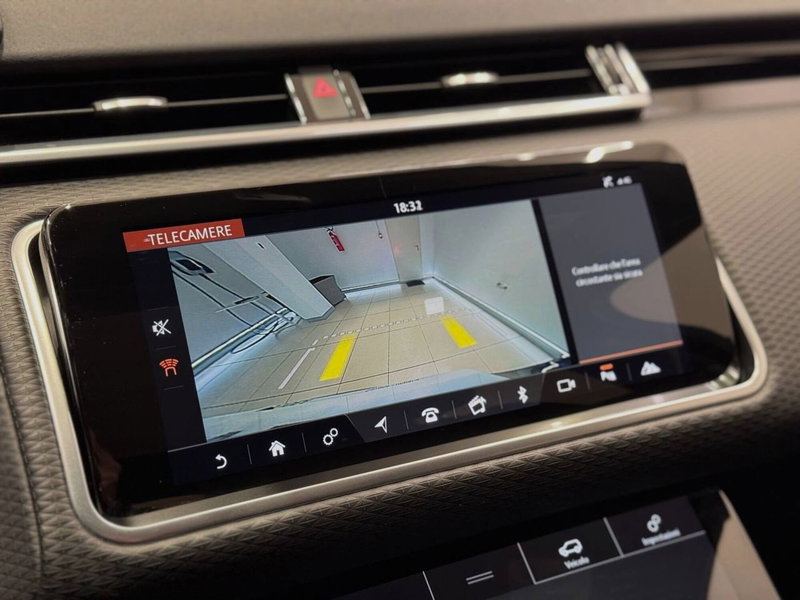 Land Rover Range Rover Velar usata a Savona (15)