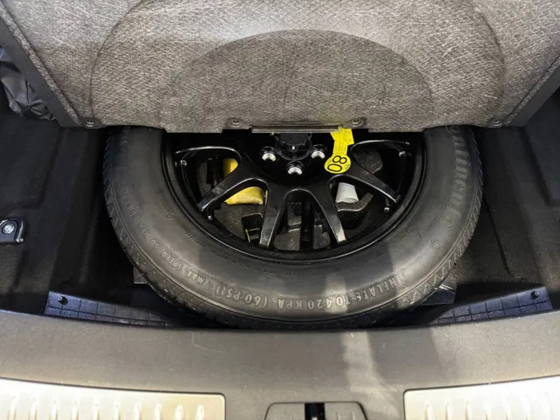 Land Rover Range Rover Velar usata a Savona (17)