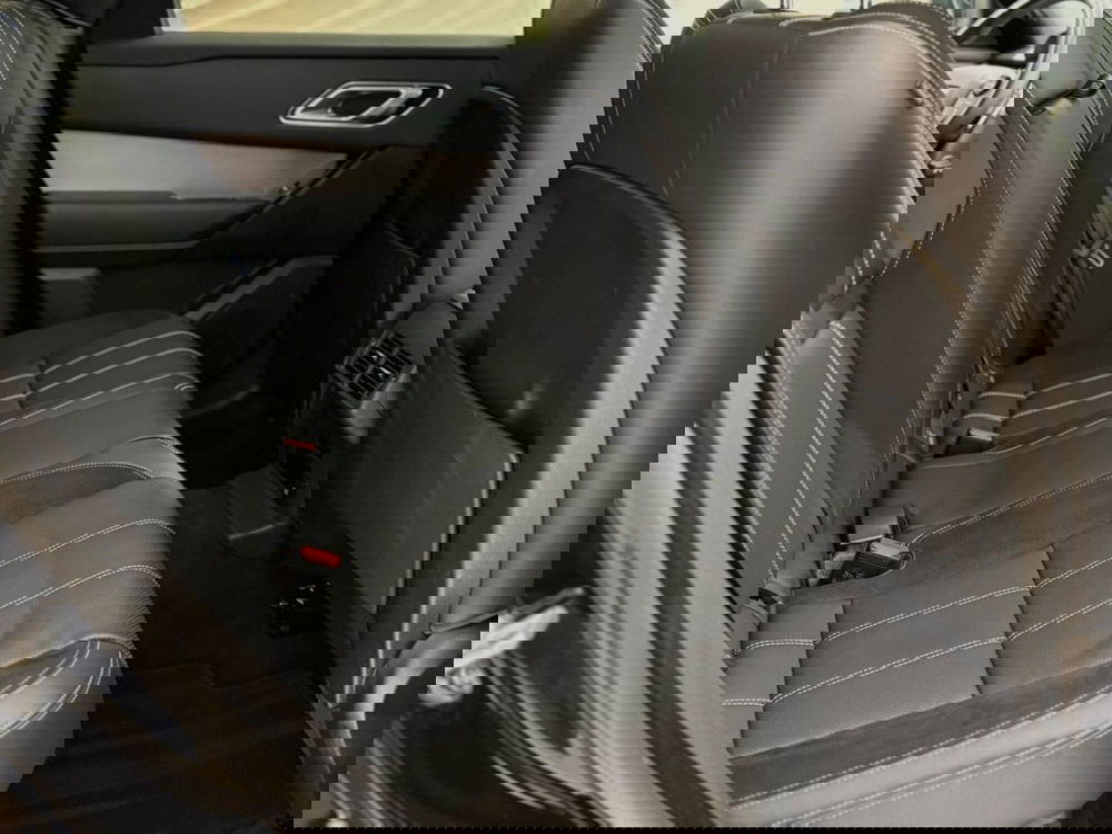 Land Rover Range Rover Velar usata a Savona (5)