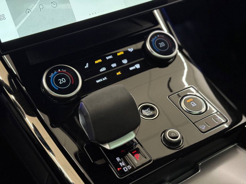 Land Rover Range Rover Sport usata a Savona (15)