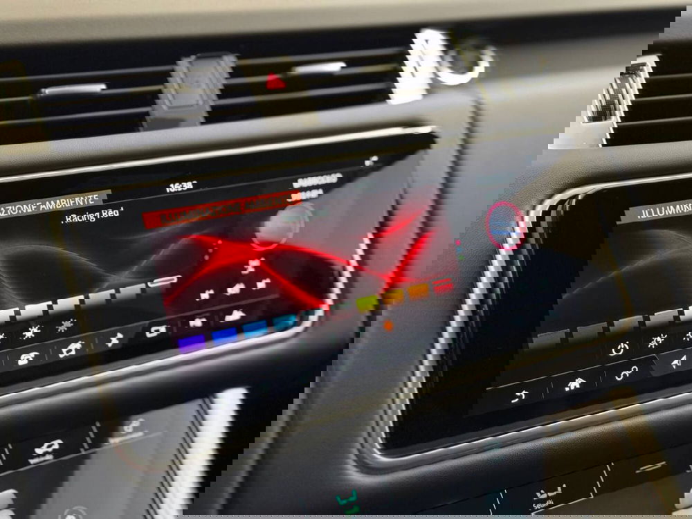 Land Rover Range Rover Sport usata a Savona (12)