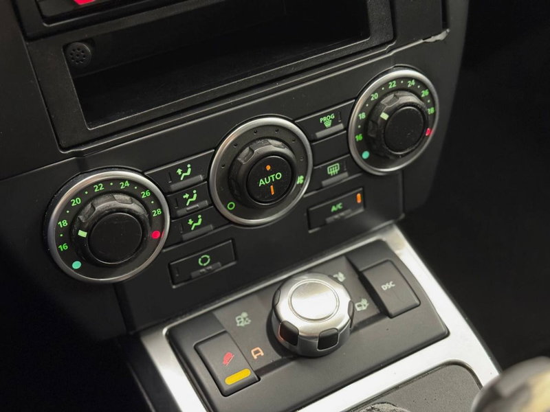 Land Rover Freelander usata a Savona (12)